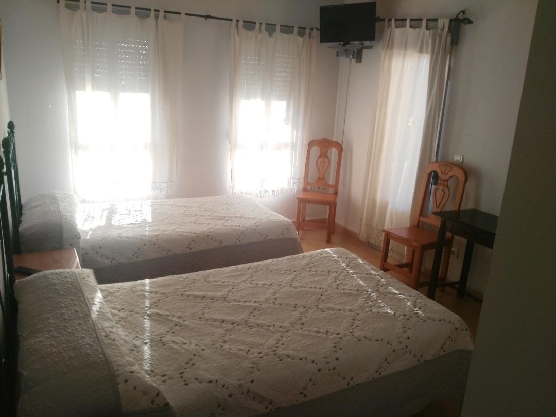 Hotel Delphos Moraleja Kültér fotó