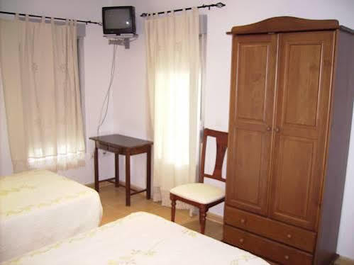 Hotel Delphos Moraleja Kültér fotó